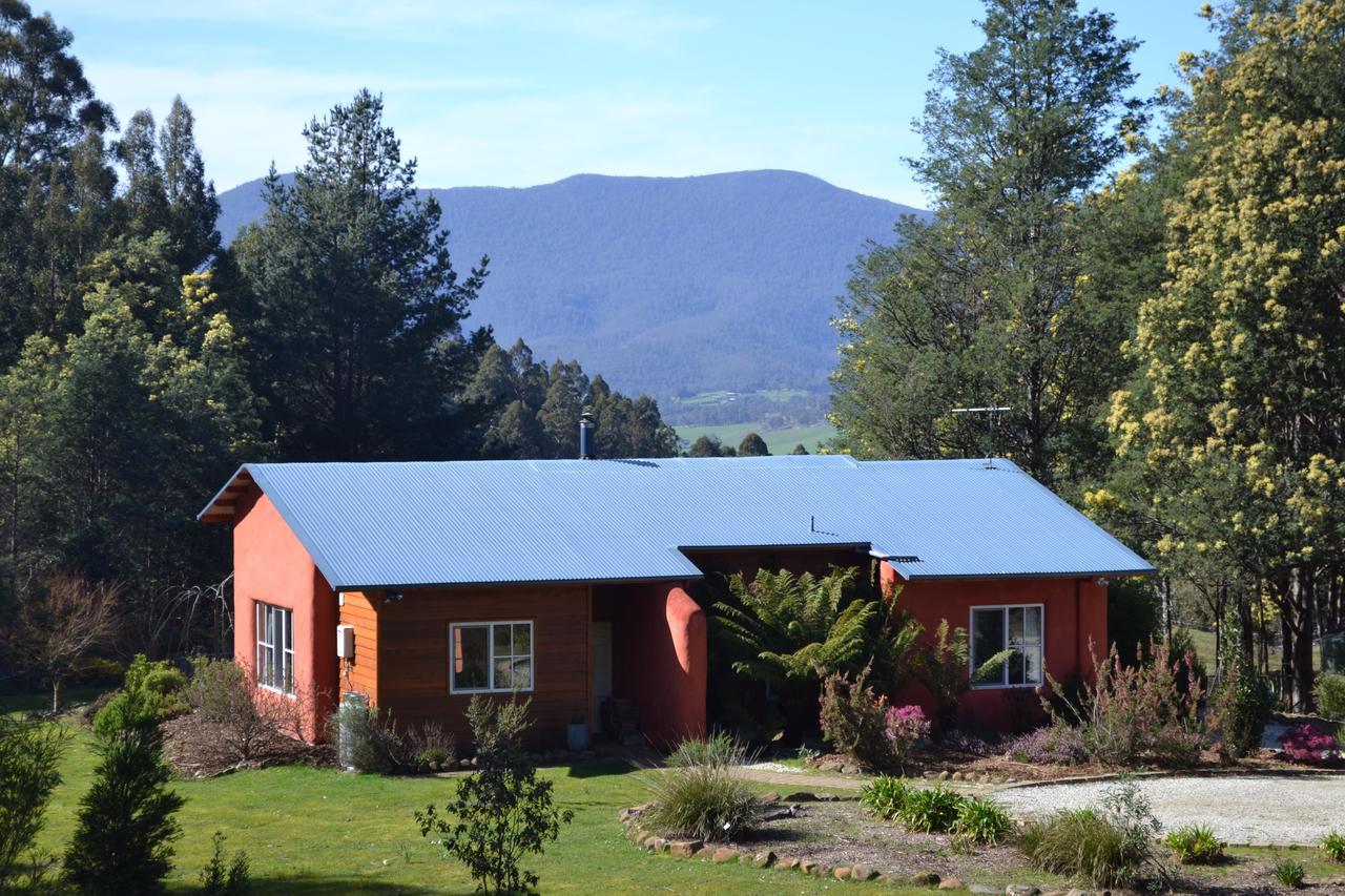 Whispering Spirit Holiday Cottages&Mini Ponies Franklin Esterno foto