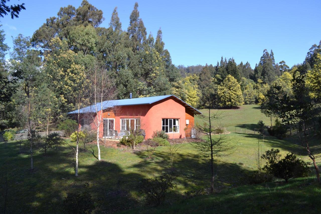 Whispering Spirit Holiday Cottages&Mini Ponies Franklin Esterno foto